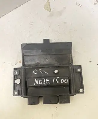 Nissan Note (E11) Engine control unit/module 8200399038