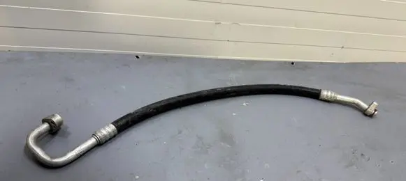 Audi A4 S4 B9 8W Air conditioning (A/C) pipe/hose 8W0816743B