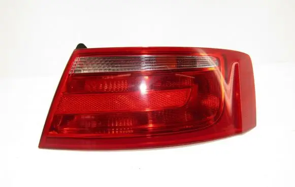 Audi A5 8T 8F Rear/tail lights 8T0945096