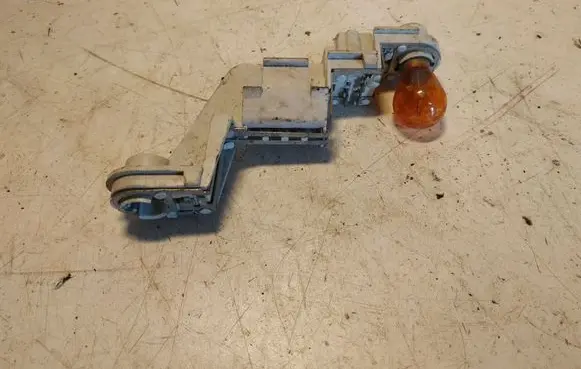 Volvo V50 Tail light bulb cover holder 281220