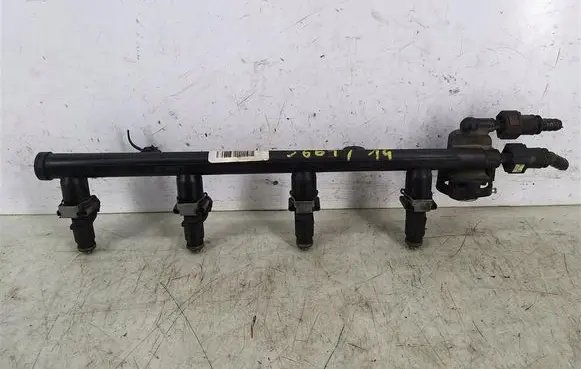 Ford Fiesta Fuel main line pipe 2NIU9D280CB
