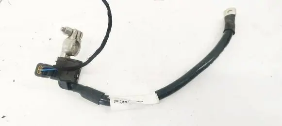 Positive cable (battery)