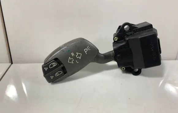 BMW 7 E65 E66 Indicator stalk 6911516B