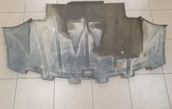 Audi A6 S6 C4 4A Engine splash shield/under tray 4A0863821AG