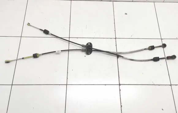 Ford Focus Gear shift cable linkage Bv6r7e395gc