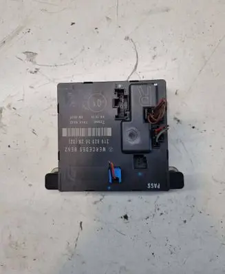 Mercedes-Benz CLS C219 Door control unit/module 2198203626 00005032