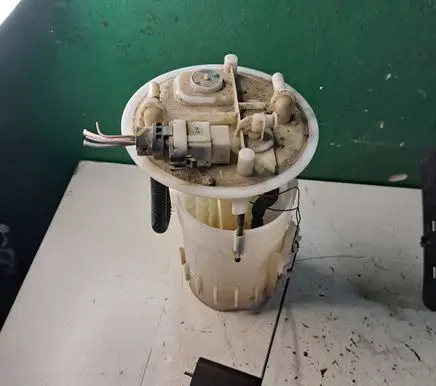 Nissan Primastar In-tank fuel pump