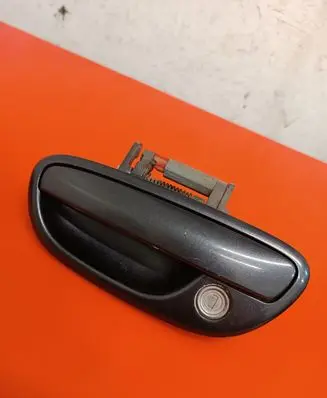 Subaru Legacy Front door exterior handle NOCODE