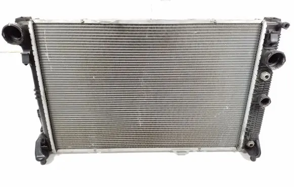 Mercedes-Benz E C207 W207 Coolant radiator A2045001203