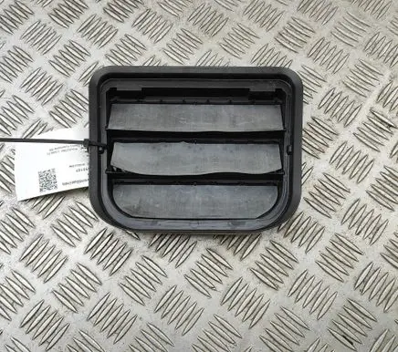 Polestar 2 Quarter panel pressure vent 31369380