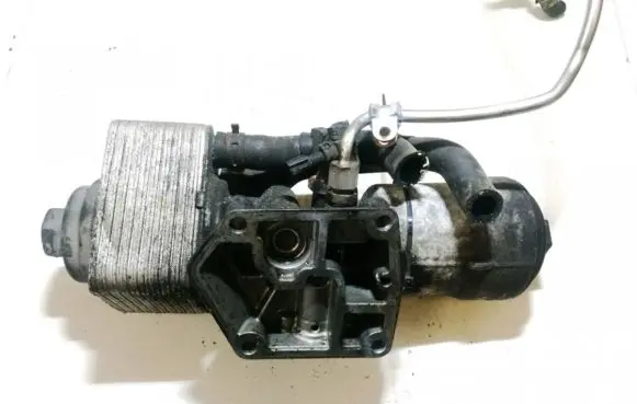 Seat Leon (1P) Oil filter cover 045115389K