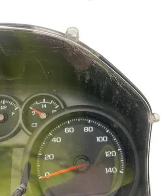 Chevrolet Silverado Speedometer (instrument cluster) 84934301