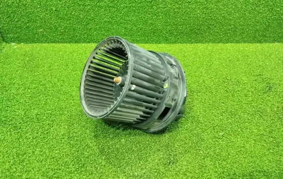 Renault Arkana Heater fan/blower 74T51023C