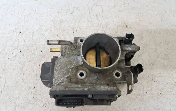 Honda CR-V Throttle valve