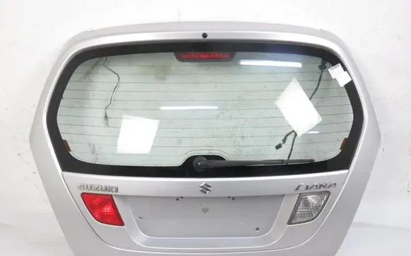 Suzuki Liana Tailgate/trunk/boot lid 
