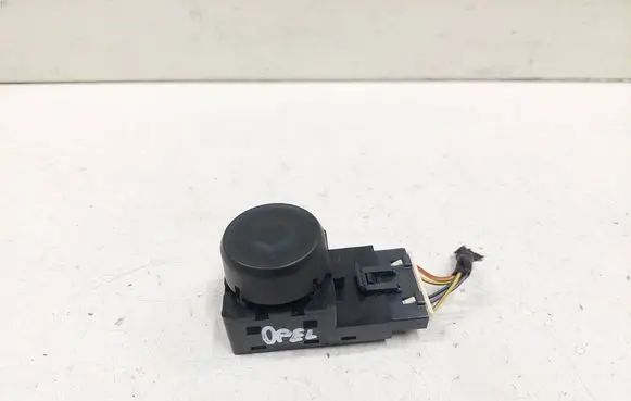 Opel Insignia A Seat control switch 13285104 013712 KBEA
