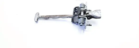 Opel Vectra C Front door check strap stopper 09229750