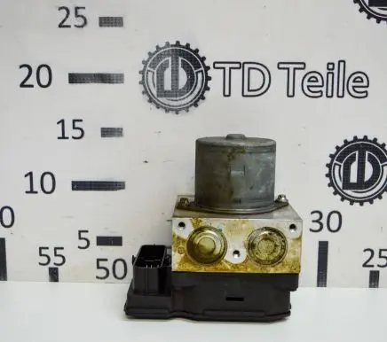 Volkswagen PASSAT B7 ABS Pump 3AA614109N