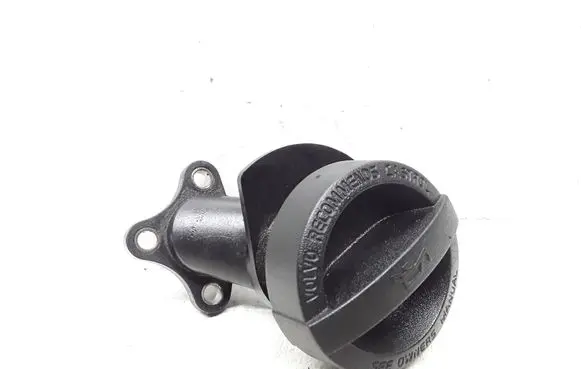 Volvo S60 Oil fill pipe 31330189