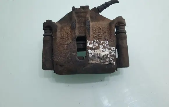 Peugeot 208 Front brake caliper 0204