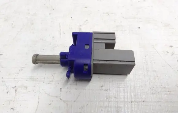 Clutch pedal sensor