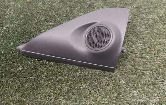 Mitsubishi Outlander Front door high frequency speaker 7221B587