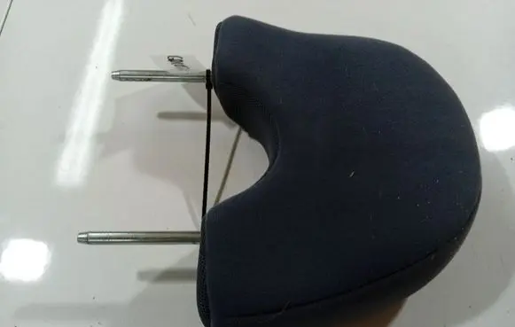 Subaru Forester SG Front seat headrest 