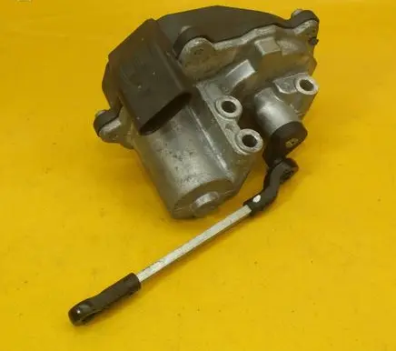 Audi A8 S8 D4 4H Intake manifold valve actuator/motor 059129086L
