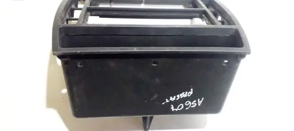 Volkswagen PASSAT B5 Climate control unit 3b0858069k 1841709