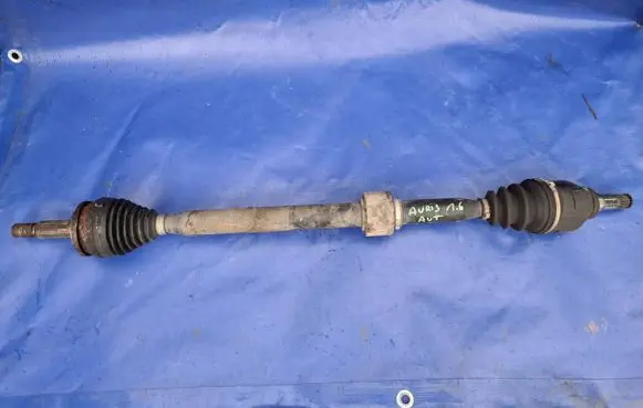 Toyota Auris 150 Front driveshaft 