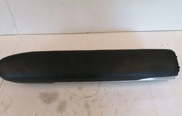 Mercedes-Benz S W221 Front door storage pocket/box A2217270566