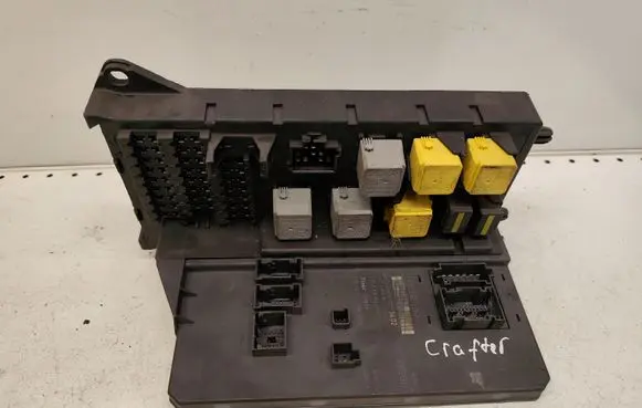 Volkswagen Crafter SAM control unit A9069003402