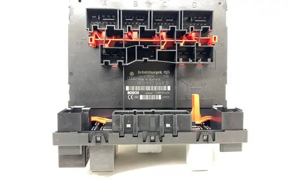 Volkswagen PASSAT B6 Comfort/convenience module 1K0937049S