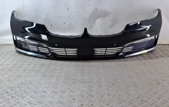 BMW 7 G11 G12 Front bumper 7409353 7357226