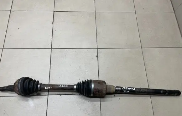 Jeep Grand Cherokee (WK) Front driveshaft