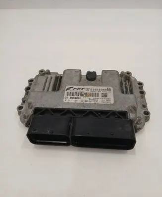 Alfa Romeo Mito Engine control unit/module ECU 51851840B 0261S05142 1039S33213