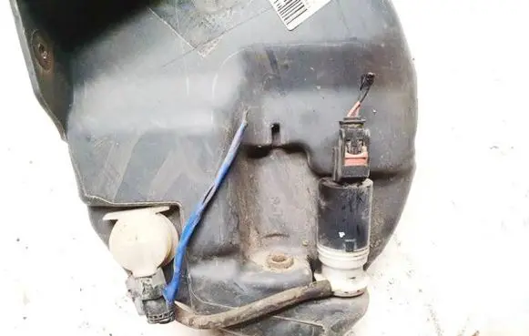 Windscreen/windshield washer pump