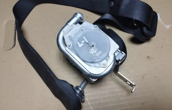 Honda Accord Front seatbelt