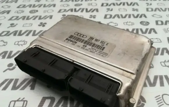 Volkswagen PASSAT B5 Engine control unit/module 3B0907551K 0261206188