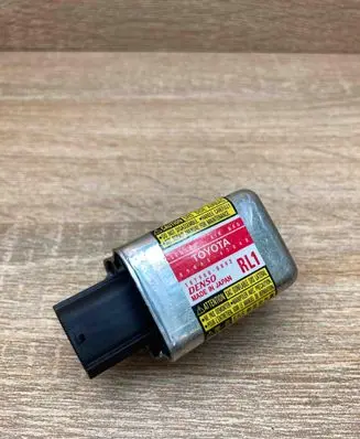 Toyota Prius (XW20) Airbag deployment crash/impact sensor 8986047040 1879000892 RL1