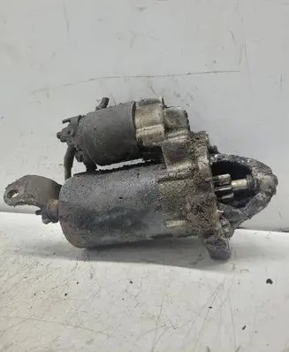 Volkswagen PASSAT B4 Starter motor