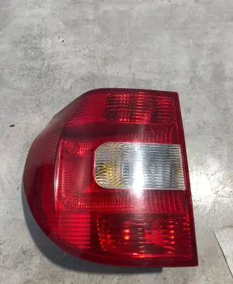 Skoda Yeti (5L) Rear/tail lights 5L0945095 5L0945111
