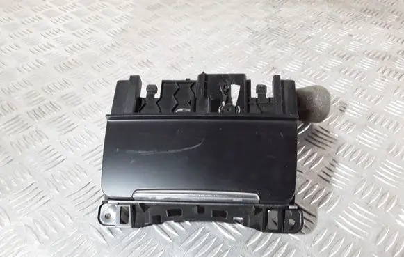 Audi A5 8T 8F Ashtray (front) 8K0857951 8K0857965