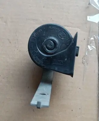 BMW X5 E70 Horn signal A046495 E30055306