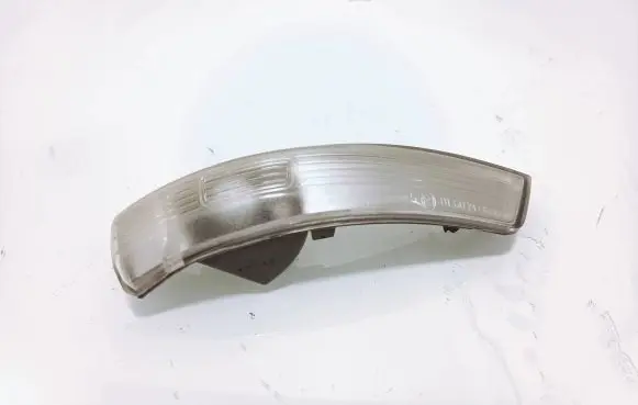 Ford Focus Mirror indicator light 8M5113B382AA 21982884 PA24