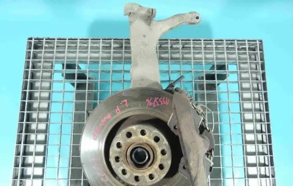 Audi A8 S8 D2 4D Front wheel hub spindle knuckle 4D0407257M IMPRK1333736