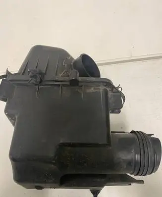 KIA Ceed Air filter box 28110-2H000