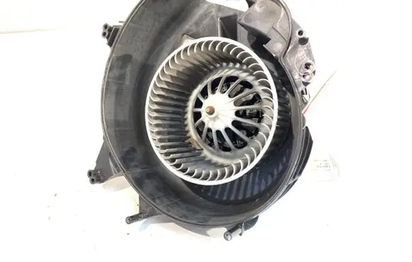 BMW 5 F10 F11 Heater fan/blower 9226780