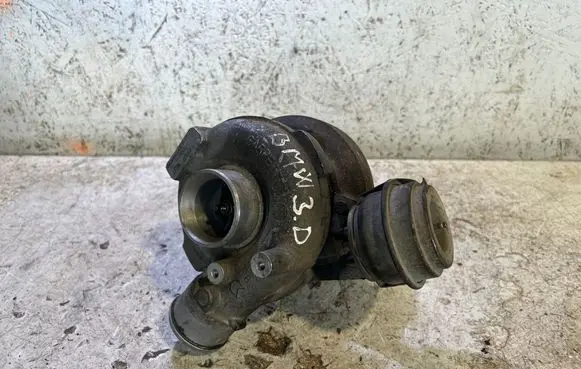 BMW 5 E39 Turbo 2248906H