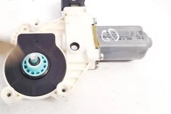 BMW 5 GT F07 Front door window regulator motor 72481720